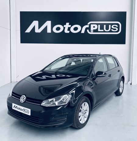 2017 Vw Golf  14.490€